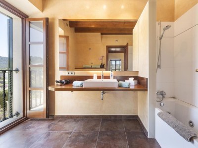 Villa Majestic Holiday Estate in Calvià Up to 12 Guests - Features photo 14