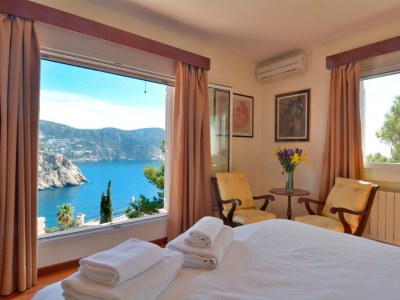 Villa Villa With Enchanting Sea Views And Pool. 7 Guests - Features photo 14