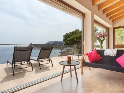 Villa Mallorca front line villa direct access to sea - Features photo 24