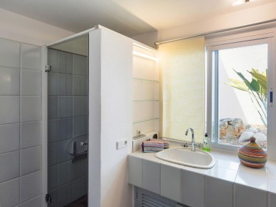 Villa Mallorca front line villa direct access to sea - Features photo 36