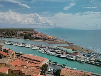 Holiday apartment In the detached country house Benefei - Environment photo 18