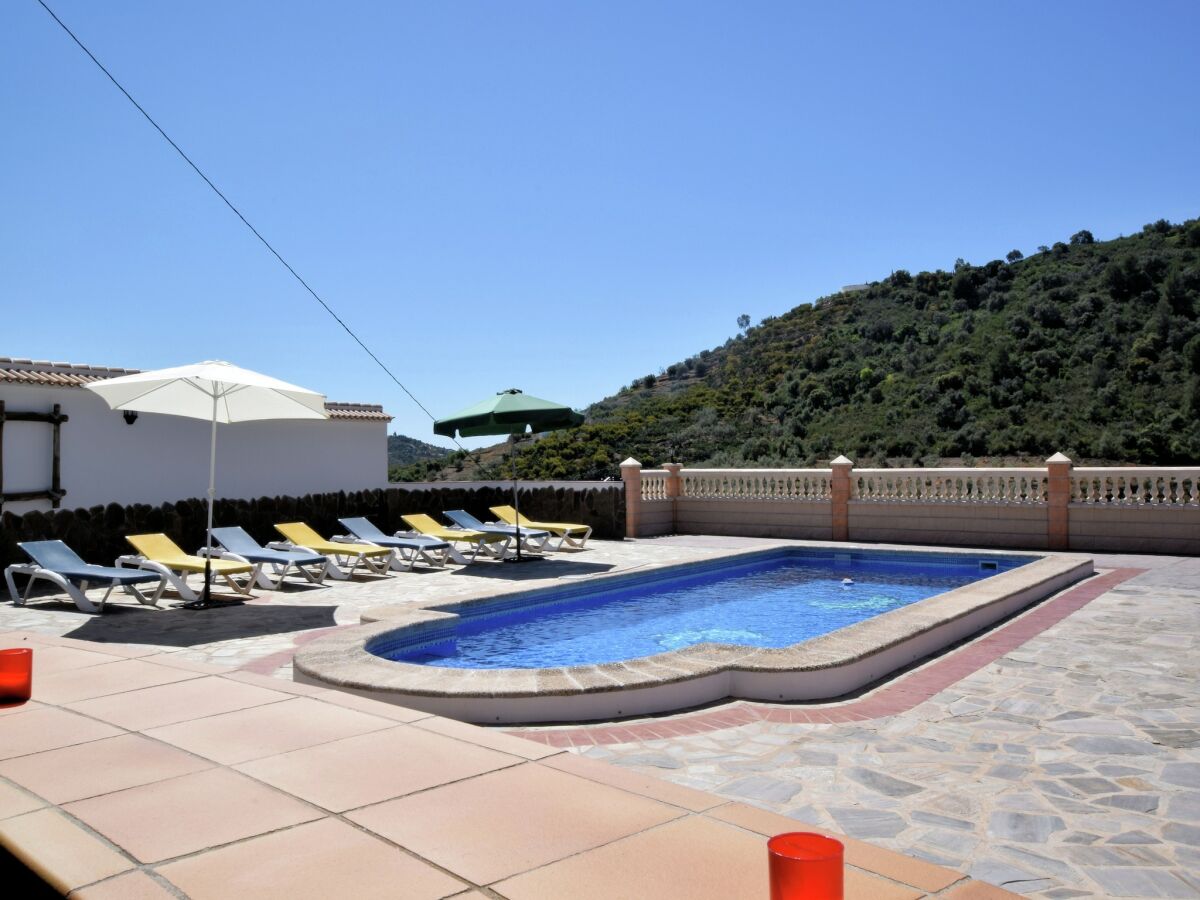 Villa Familienvilla mit Garten - Outdoor photo 2