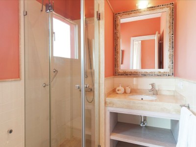 Villa Belvilla by OYO Vibrant Villa with Swimming Pool - Features photo 12