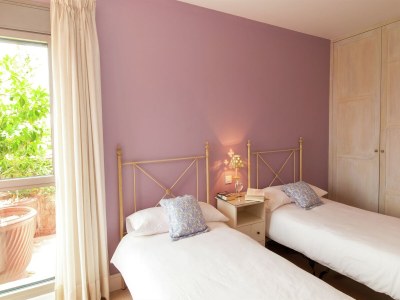 Villa Belvilla by OYO Vibrant Villa with Swimming Pool - Features photo 19