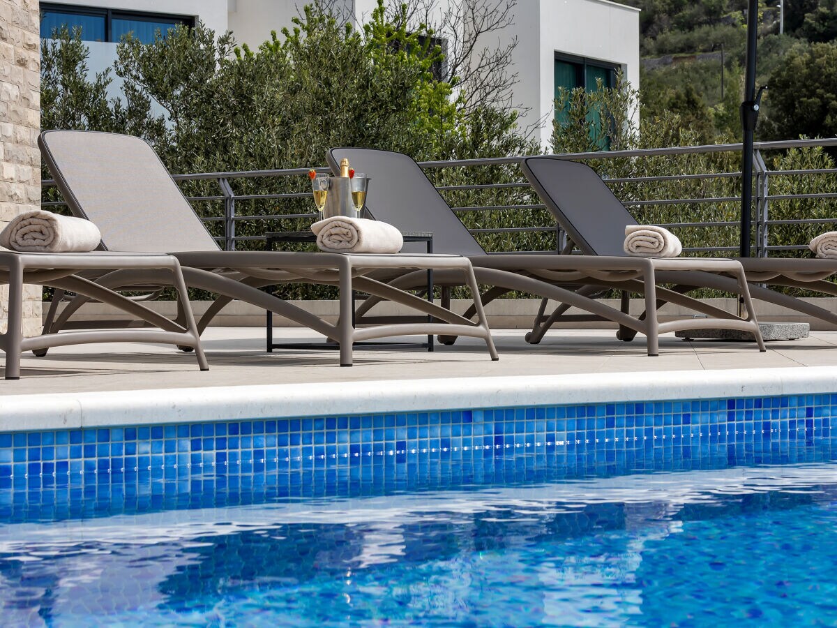 Holiday house Villa Oscar in Makarska - Outdoor photo 5