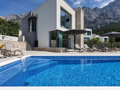Holiday house Villa Oscar in Makarska - Outdoor photo 2