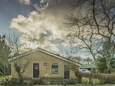 Bungalow De Borch in Ballum-Ameland - Bungalow