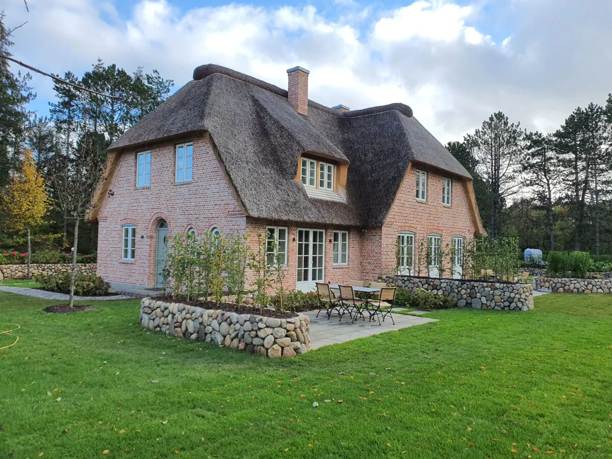 Holiday house - No title -