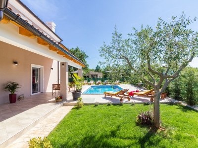 Villa Cynara in Krnica - Villa