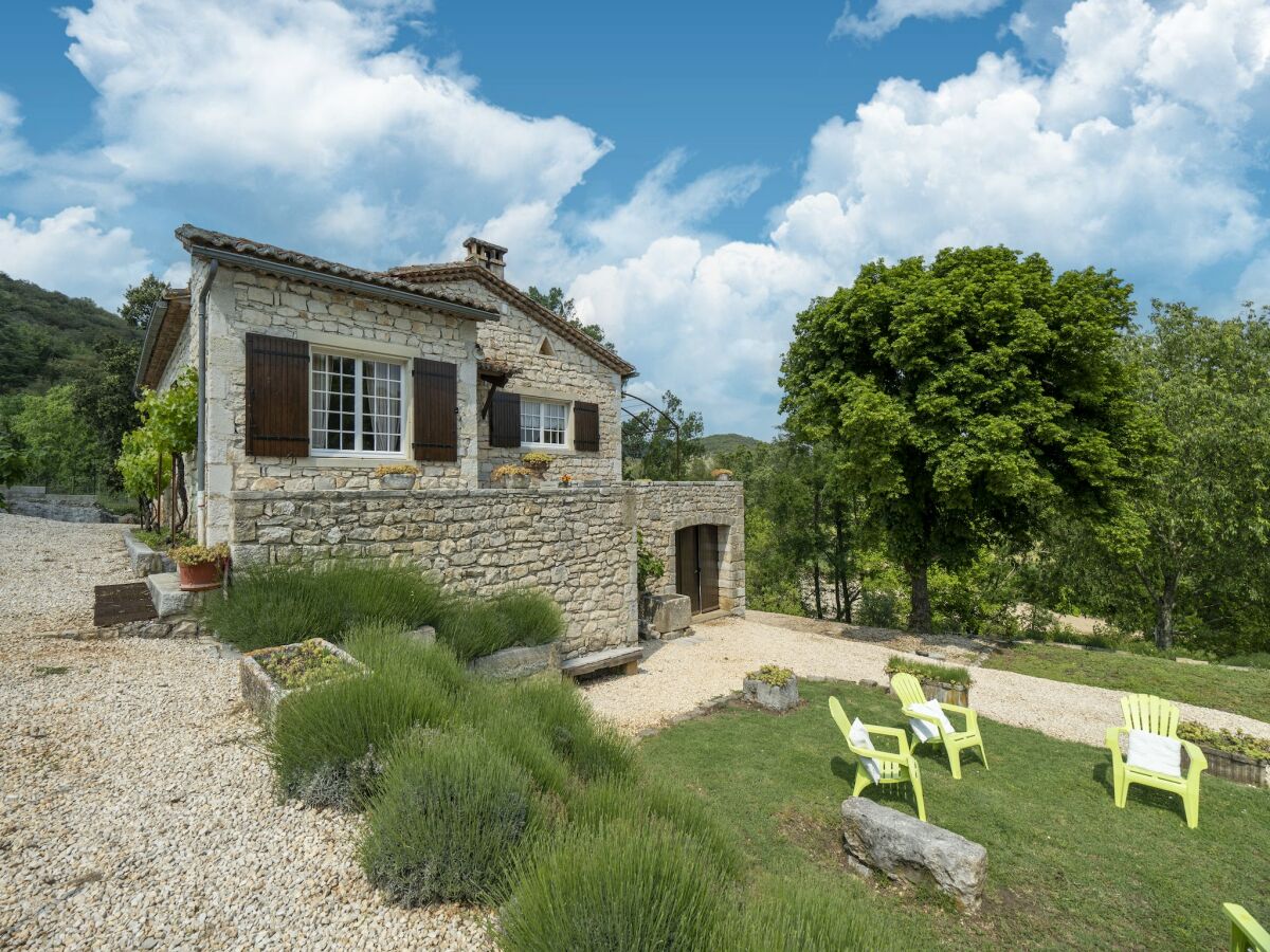 Holiday house Holiday Home in Montclus near river