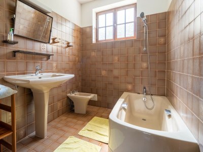 Holiday house Holiday Home in Montclus near river - Features photo 22