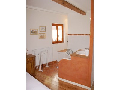 Holiday apartment Les Petits Tisserands "Côté Cour" - Features photo 13