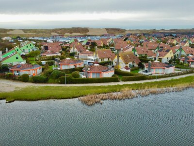 Bungalow Zeester 218 in Strandslag park - Outdoor photo 4