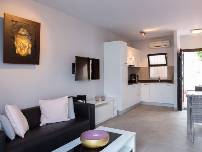 Apartment Alcazar - Features photo 20