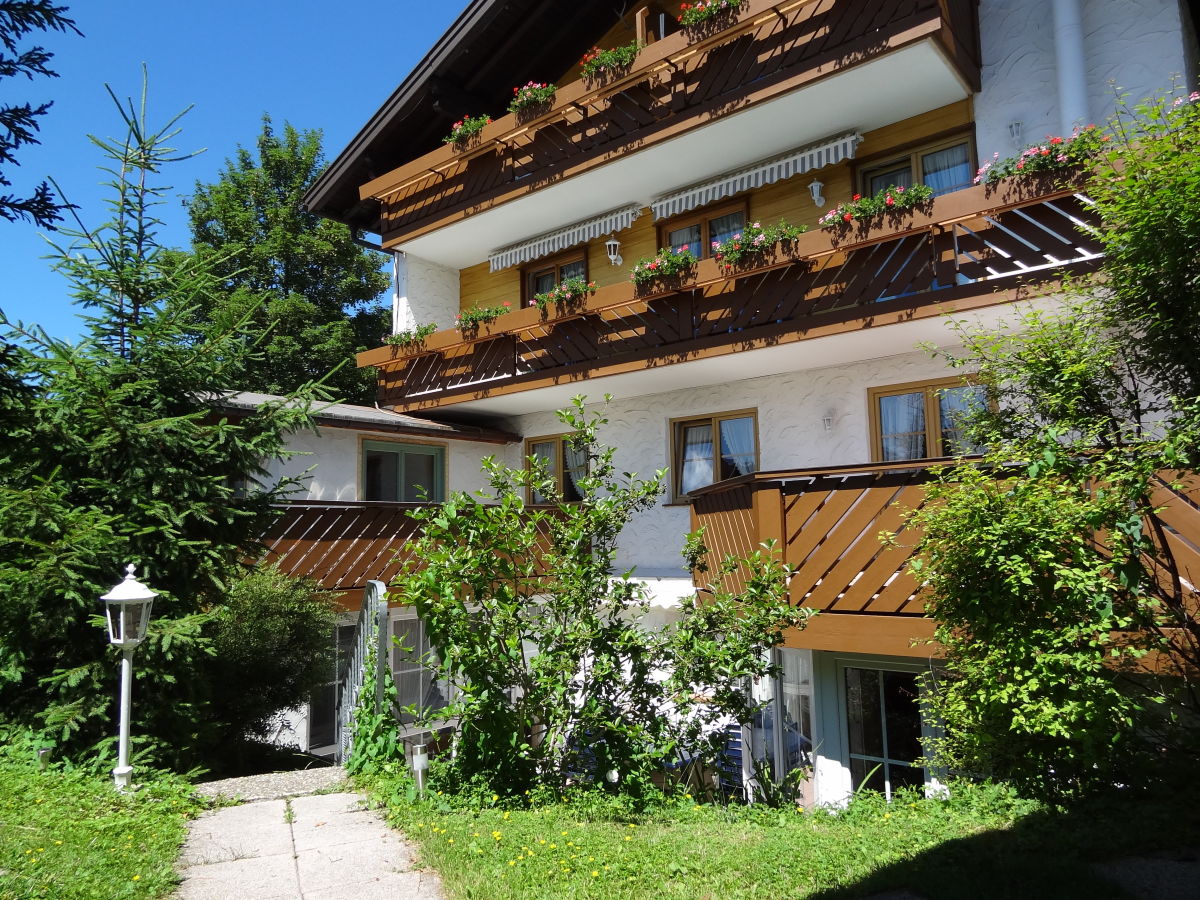 Holiday apartment Sonnenheim three-room - Outdoor photo 4