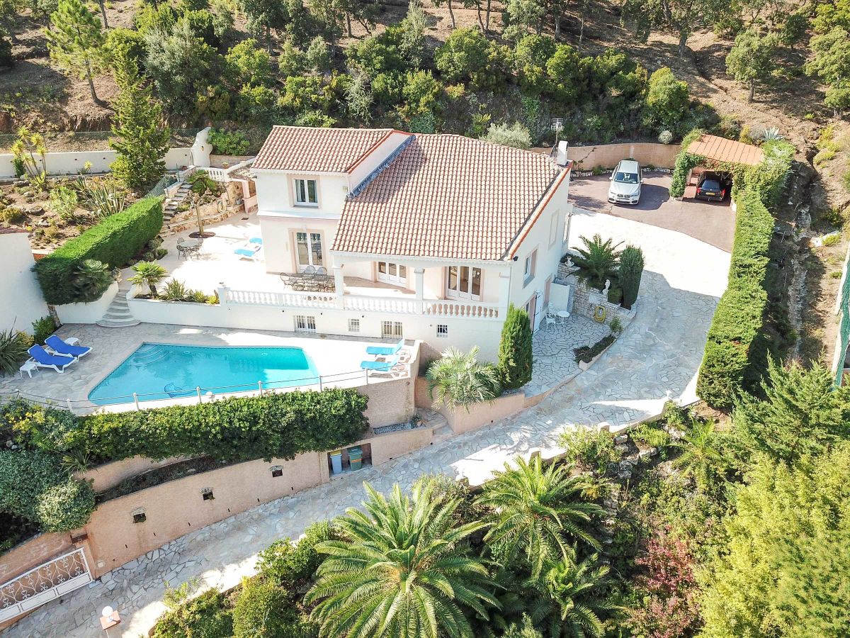 Villa - No title - - Outdoor photo 2