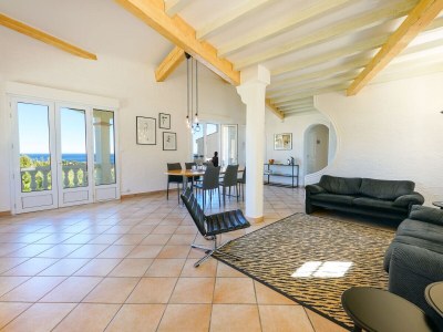 Villa - No title - - Features photo 14