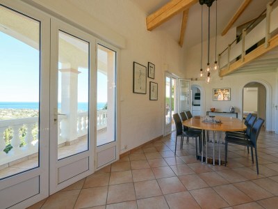 Villa - No title - - Features photo 22