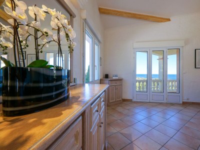 Villa - No title - - Features photo 23