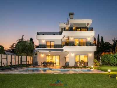 Villa K in Premantura - Villa
