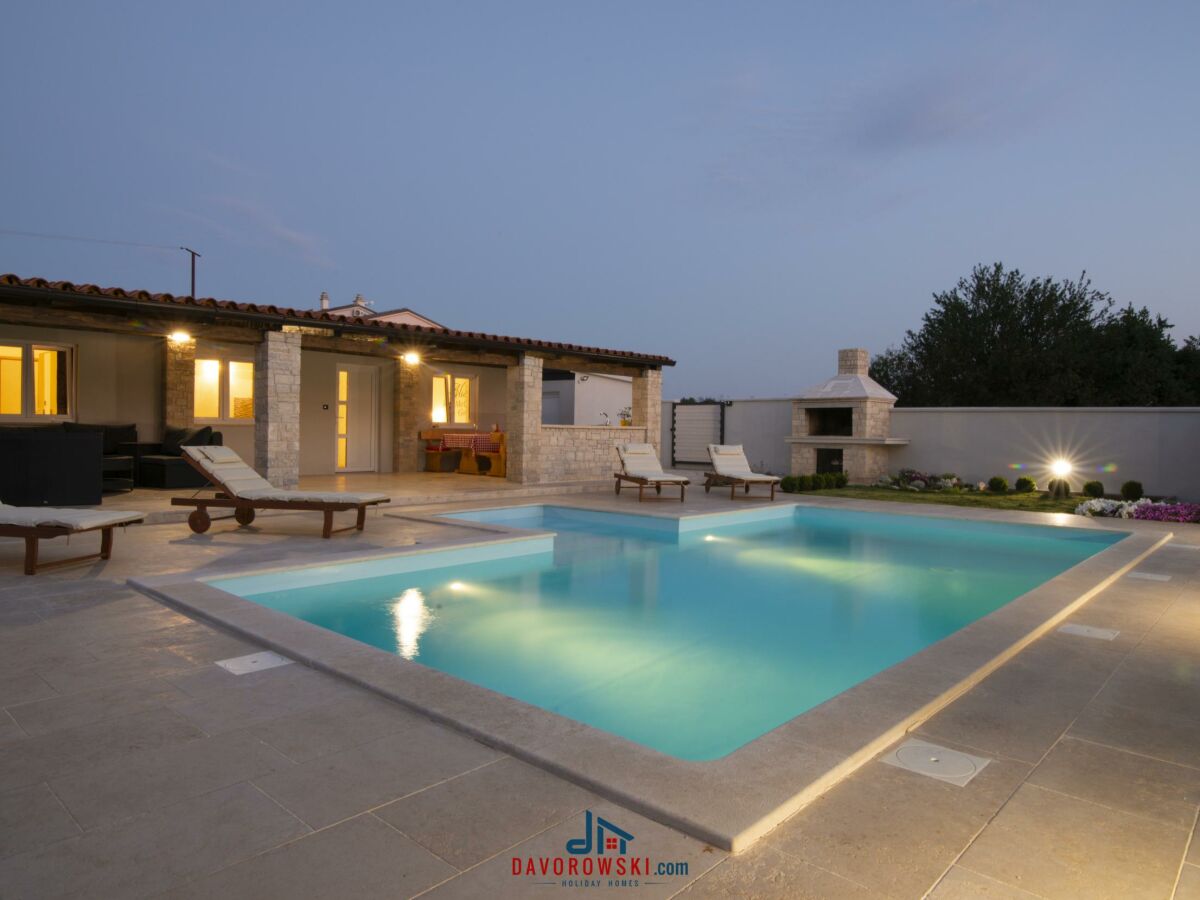 Holiday house Georgine - Outdoor photo 2