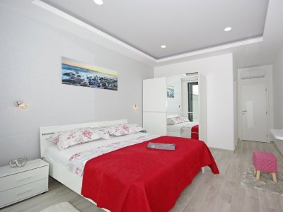 Holiday house Villa Nera &Goran - Features photo 28