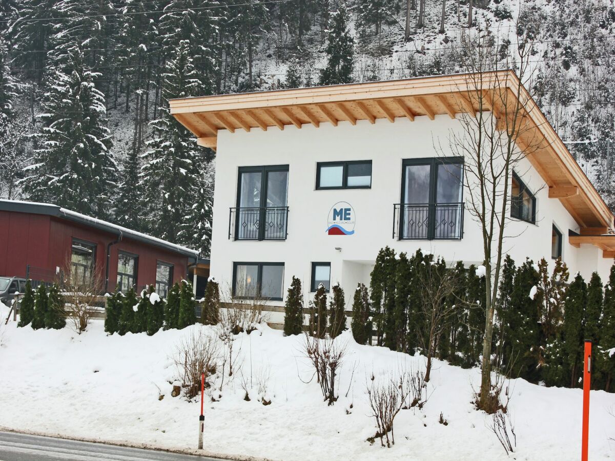 Holiday house Ferienhaus Zell am Ziller Skilift - Outdoor photo 2