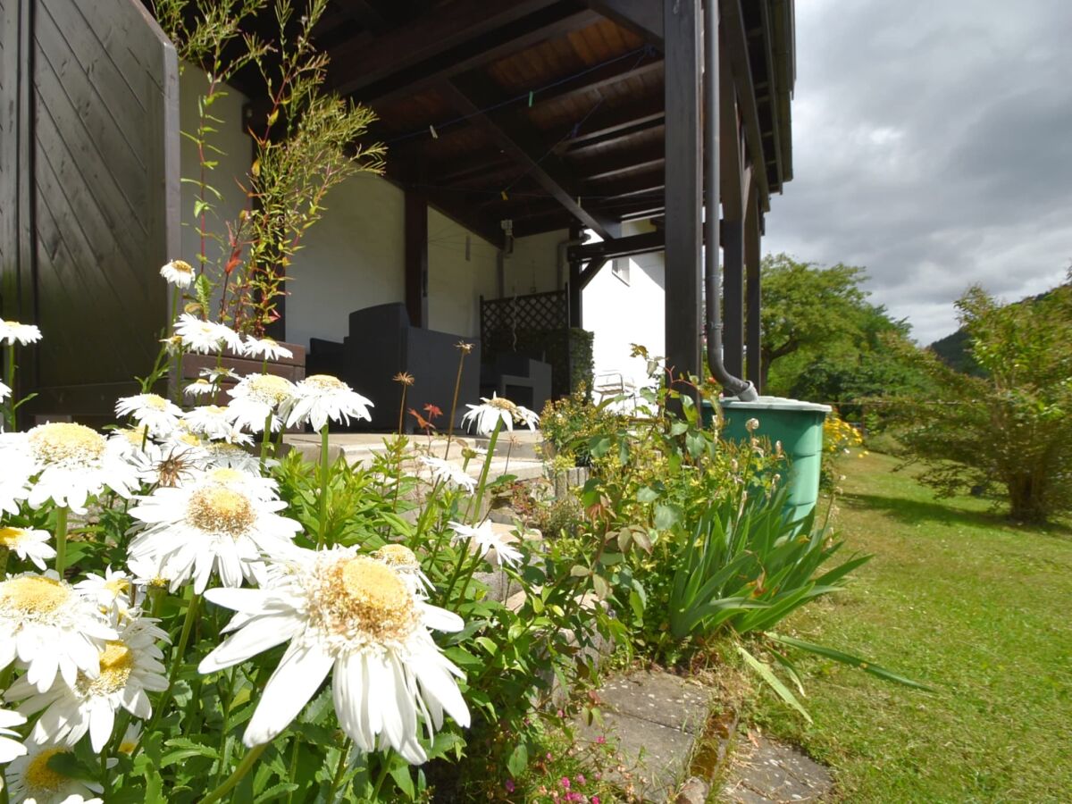 Holiday house Charmantes Ferienhaus in Deifeld - Outdoor photo 2