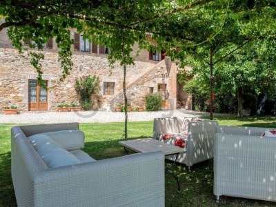 Holiday house Holiday house with private pool - Outdoor photo 5