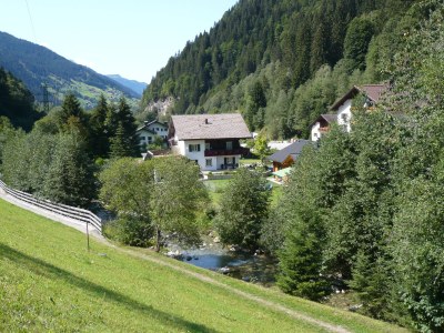 Holiday apartment Cottage by the Creek - Outdoor photo 4