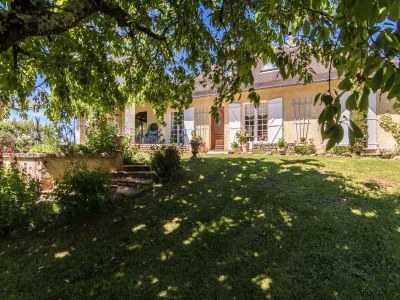 Villa Villa mit Pool in Corrèze - Outdoor photo 9