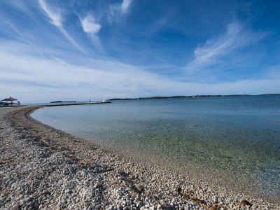 Holiday apartment Maslina A - Environment photo 17