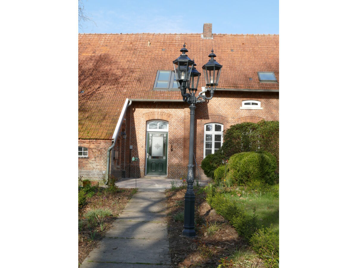 Holiday apartment Gulfhof de Riese- Hofmann OG - Outdoor photo 2