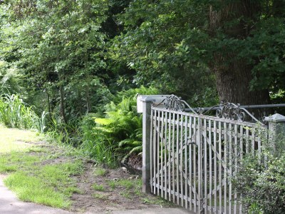 Holiday apartment Gulfhof de Riese- Hofmann OG - Outdoor photo 4