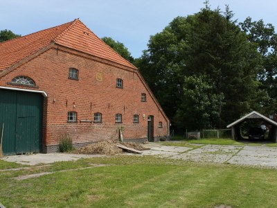 Holiday apartment Gulfhof de Riese- Hofmann OG - Outdoor photo 9