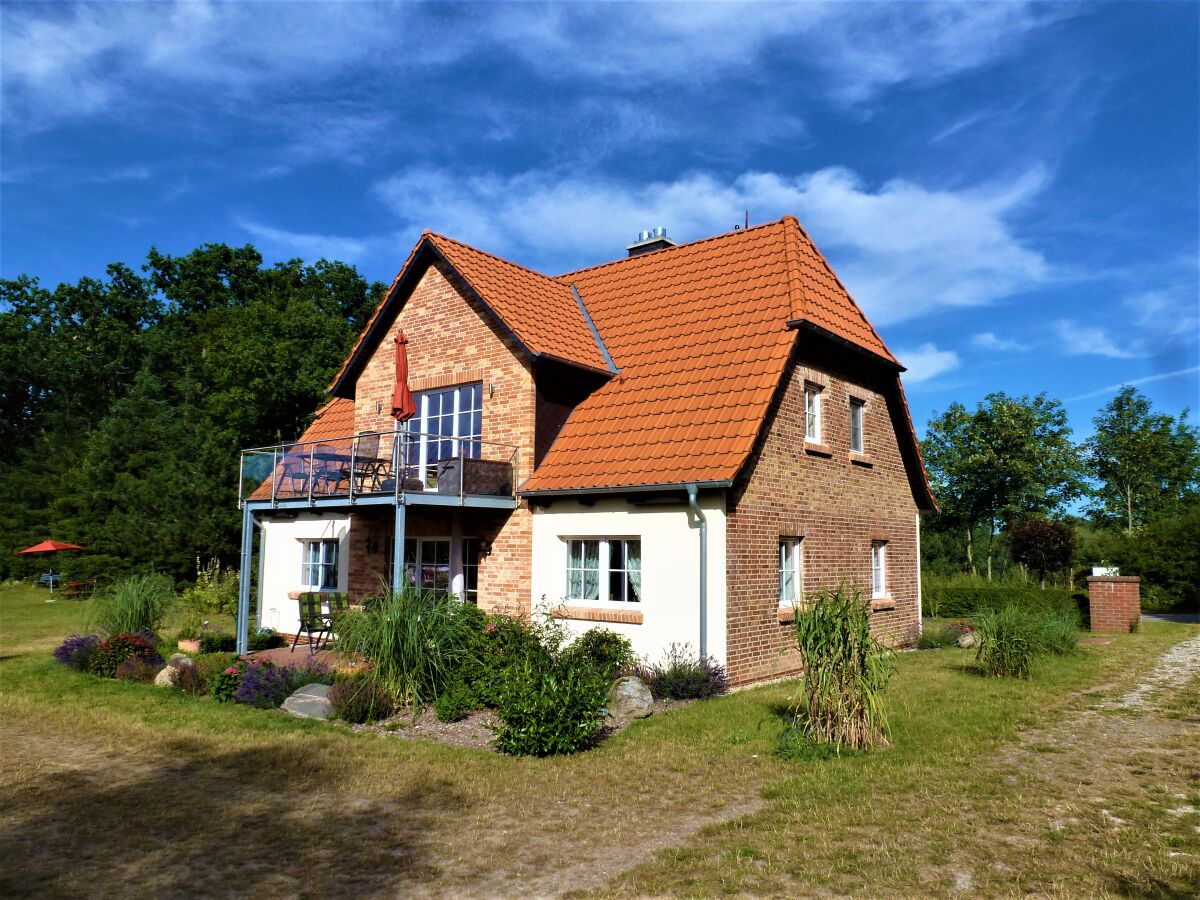 Holiday apartment By Lake Lüttensee - Outdoor photo 3