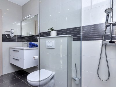 Holiday house Sergio mit Pool und Meerblick - Features photo 26