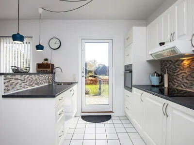 Holiday house Luxurioses Spa-Retreat am Meer -- By Traum Ferienwohnungen - Outdoor photo 16