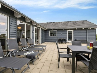 Holiday house Luxus-Ruckzugsort am Hostrup Strand -- By Traum Ferienwohnungen - Outdoor photo 6