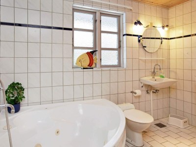 Holiday house Tranquil Retreat with Spa - By Traum Ferienwohnungen - Outdoor photo 31