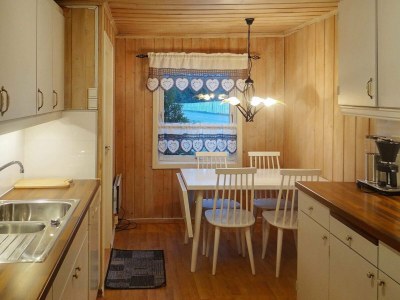 Holiday house 4 person holiday home in Måndalen - Outdoor photo 16