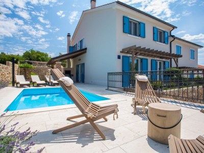 Villa Tana with pool,BBQ, SUP in Sužan - Villa