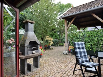 Holiday house Cottage near Bourtange with Hot Tub - Outdoor photo 4