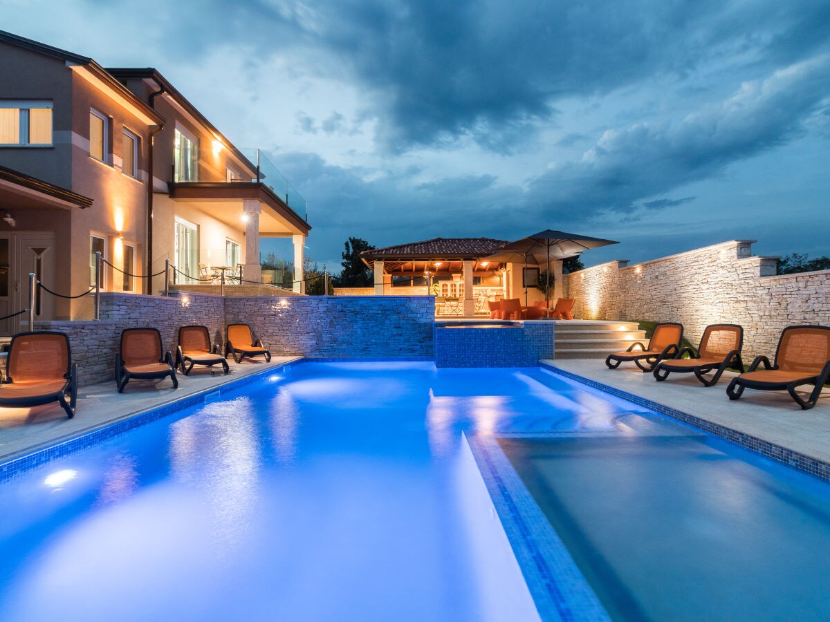 Villa Maximal 18 persons - Outdoor photo 2