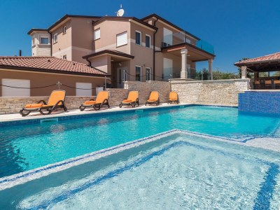 Villa Maximal 18 persons - Outdoor photo 9