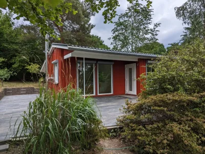 Holiday house Werder/Havel: Idyllic summer house near a lake in Werder - Holiday house
