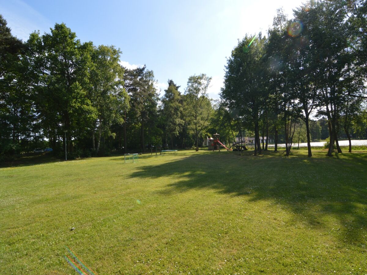 Holiday house Chalet in Stramproy am Wald für 5 Von Belvilla - Outdoor photo 2