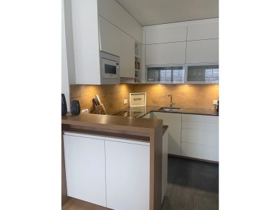 Apartment with lake view - Features photo 19