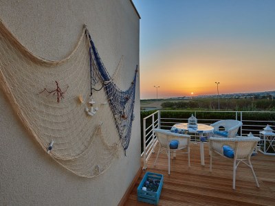 Villa Flora with pool and sea view - Features photo 15