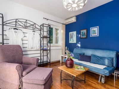 Holiday house Lidija with pool - Features photo 16